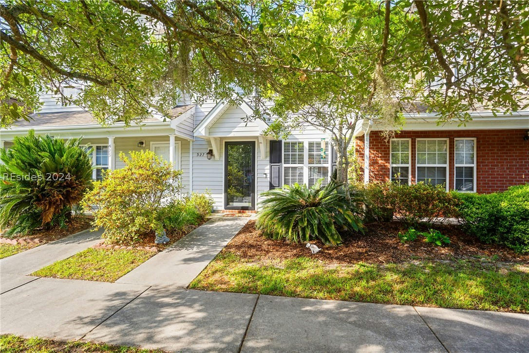 527 CANDIDA DR, BEAUFORT, SC 29906, photo 1 of 25